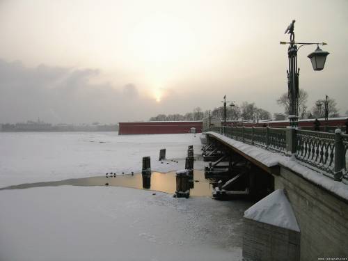 На мосту