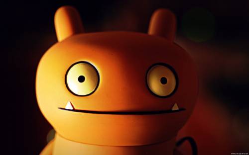 Смешная игрушка